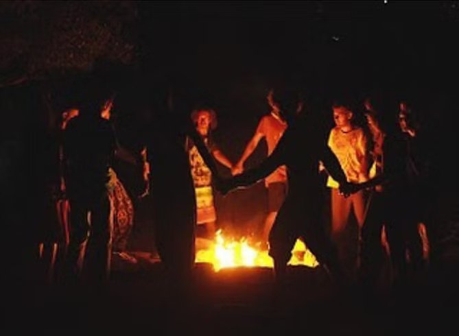 8b1900_8f78d746509a433cb7e4b19f9fcc117b~mv2